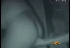 Die junge xxx hd german Arianna benutzt einen Vibrator zum Masturbieren