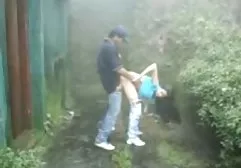 Die Brünette german amateur sex video Sara Luvv würgt an einem fetten Schwanz