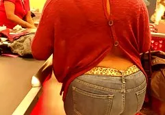 Eine Blondine in einem Hasenkostüm fickt ihren Freund auf der Couch, jeder möchte so einen Hasen mit großen Stoßstangen und xporn deutsch einem elastischen Arsch pflanzen