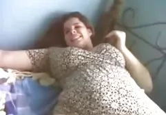 Eine hübsche, junge Braut probiert ihr brandneues Hochzeitskleid an und denkt plötzlich traurig, dass sie sie nicht mehr mit anderen Jungs ficken wird. hd porn tube german Zum letzten Mal ist der Typ erstaunt über eine solche Bewegung auf dem harten Boden für eine solche Bewegung