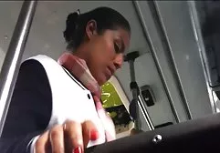 Vollbusige german free porn tube Asiatin lutscht den fetten Schwanz eines Franzosen