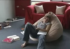 Sehr german xx tube schöne Brünette atemberaubende Handjob