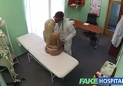 Dude fickte eine junge german xxx free Chinesin und füllte ihren Körper mit Sperma