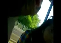 Leidenschaftliches Küken deutsch tube xxx reitet Muschi auf der Zunge eines Glatzköpfigen und fickt ihn