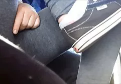 Steckt seinen Penis mit einer scharfen Bewegung in deutsch jung xxx den Anus seines Freundes und zerreißt den jungfräulichen Anus