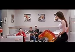 Die Blondine in deutsch porn xxx der Zone fütterte Sperma