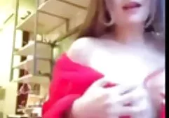 Junger Student saugt von einem Freund in der german full movie porn tube Natur